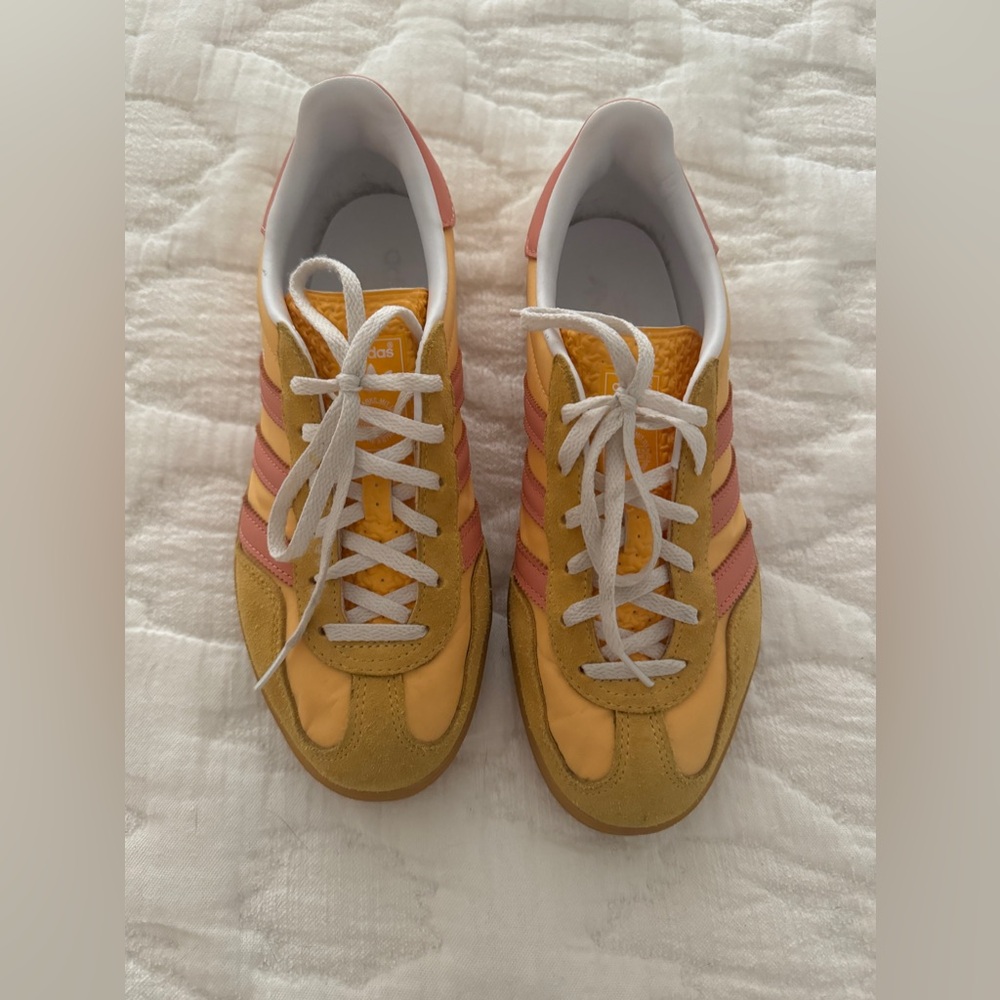 Adidas Sambas Yellow and Pink